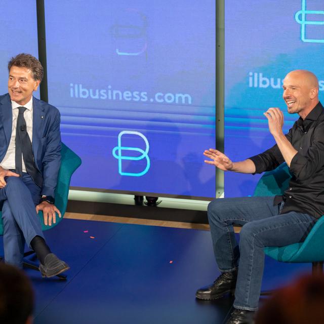 4 chiacchiere live con Davide Serra (Fondatore E Amministratore Delegato Algebris Investments) - podcast episode cover