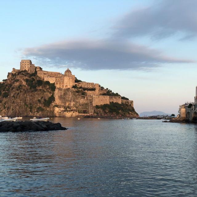 Episode 9: Ischia Virtual Visit with Allison - podcast episode cover