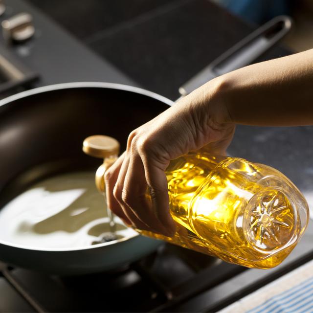 Vegetable Oil – A Very Versatile Ingredient - podcast episode cover