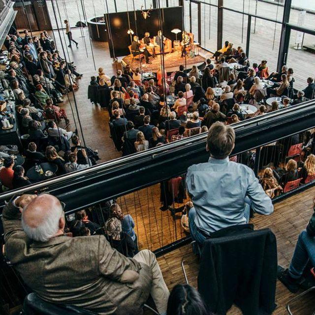 Politisk Salon med Margrethe Vestager - podcast episode cover