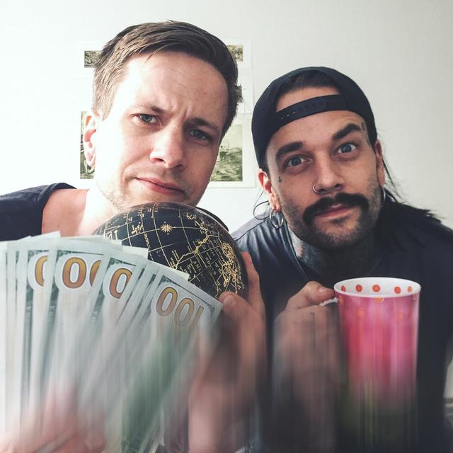#20. Dödsstraff, Indisk dating och kanten på universum. - podcast episode cover