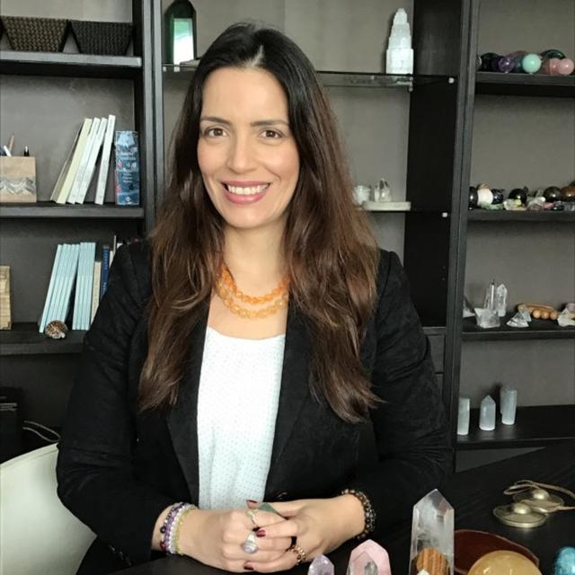 Ep #83 - The ancient powers of crystals - Paola Ranova - podcast episode cover