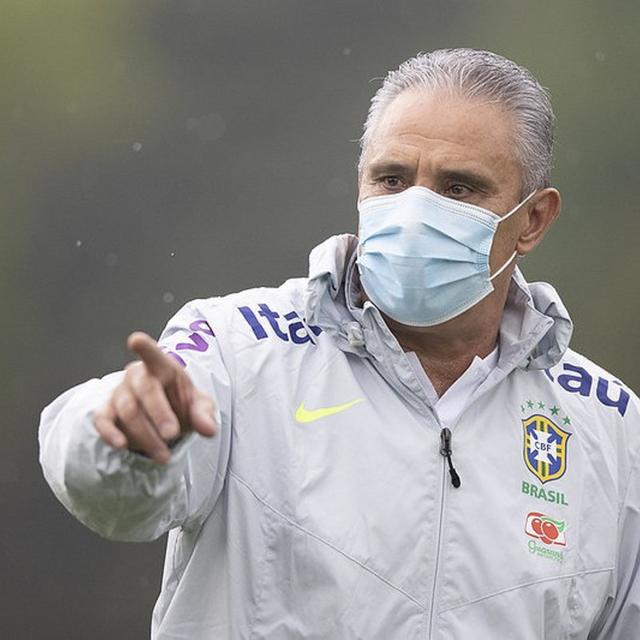 6ª Estrela #50 - Mudança no gol, teste positivo de Covid e o novo ataque: como vem a Seleção - podcast episode cover