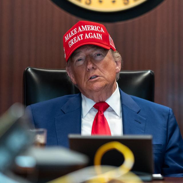 Trump accuses Israel and Iran of violating ceasefire - podcast episode cover