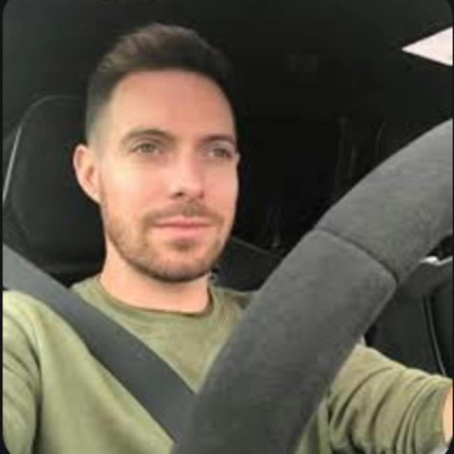 Dan Prosser | Automotive Journalist - Life Story - podcast episode cover