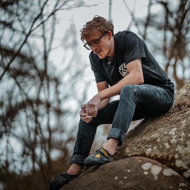 EP 173: Louis Parkinson — How to Break Down Dynamic Movements, the Benefits of Indoor Climbing, and Cultivating Confidence - podcast episode cover