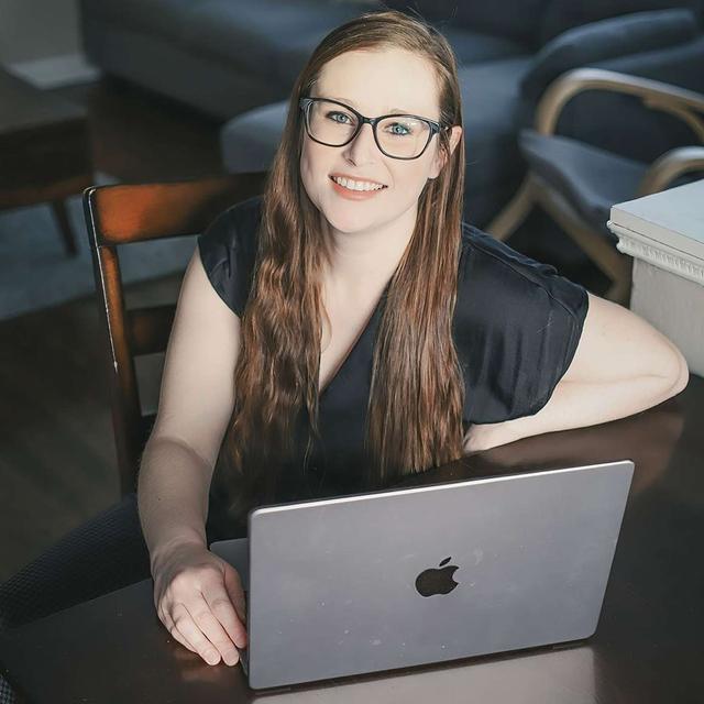 Nurse and Real Estate Investing Consultant, Lynn John - podcast episode cover