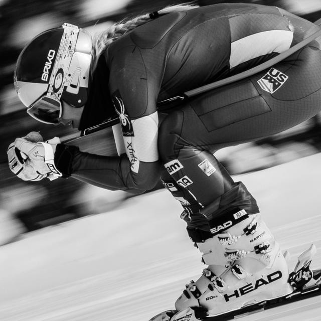 Pain and Gain, with Lindsey Vonn - podcast episode cover