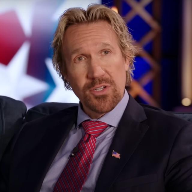 #582 - Pastor Dave for Congress (w/ Alex Shephard) - podcast episode cover