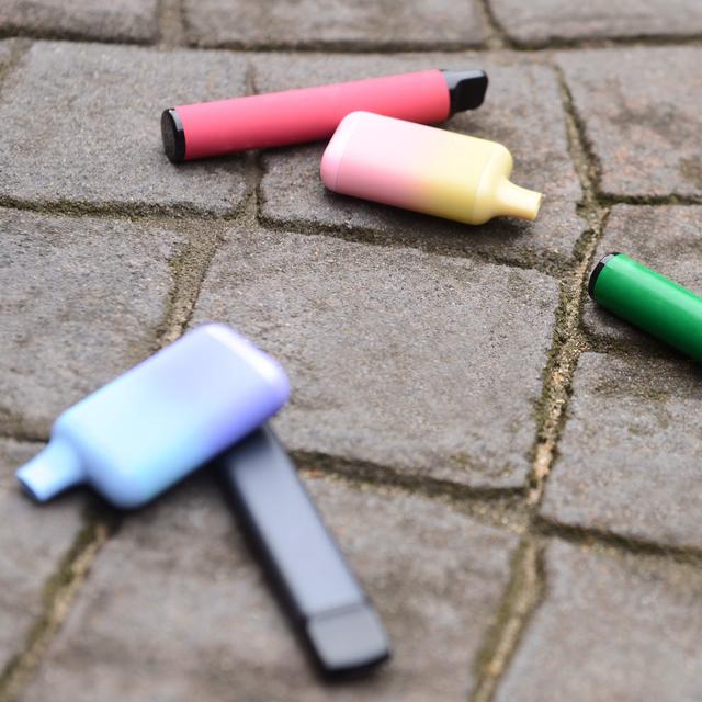How to talk to teens about vaping - podcast episode cover