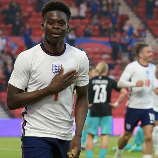 Episode 132 - Euro 2021 Preview and a Pound of Mushy Peas - podcast episode cover