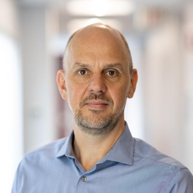 879: Where SaaS Roots Run Deep | Bas Brukx, CFO, Allego - podcast episode cover