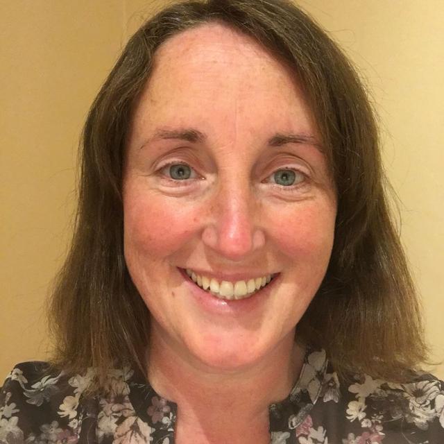 Pay It Forward with Caitriona Ellis - podcast episode cover