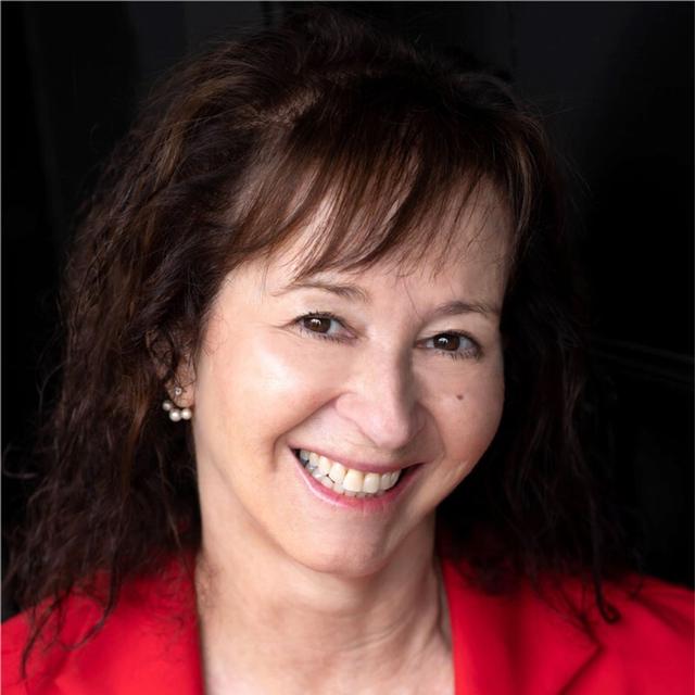Cemoh117: Transitioning From Marketing To The Board With Cheryl Hayman - podcast episode cover
