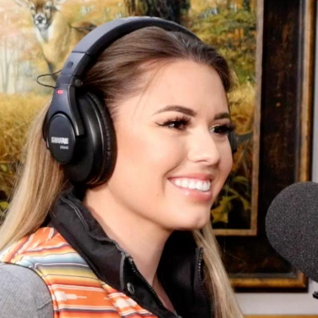 TW 173 - Outdoors-Woman & Social Influencer Katie Van Slyke - podcast episode cover