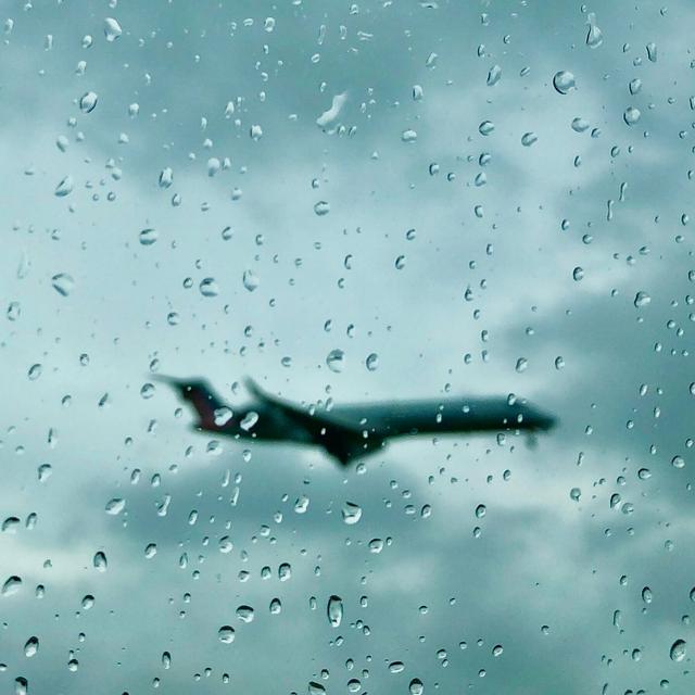 Coping with a fear of flying - podcast episode cover