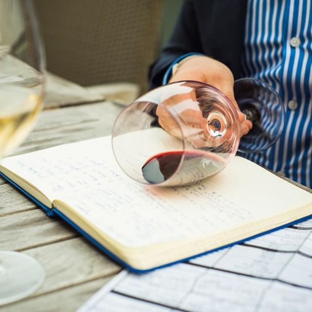 Deductive Tasting Demo #1, Red and White - podcast episode cover