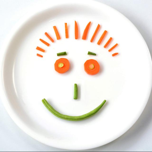 Creative way to get kids to eat their veggies - podcast episode cover