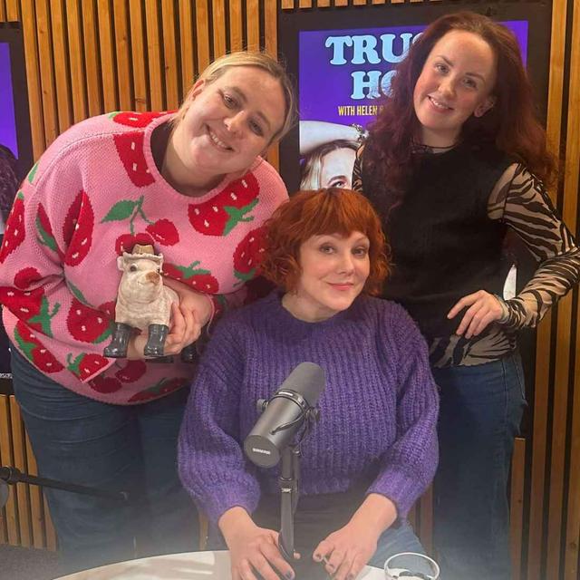 Ep175. SOPHIE WILLAN / Pistes, Posture & Prestwich - podcast episode cover