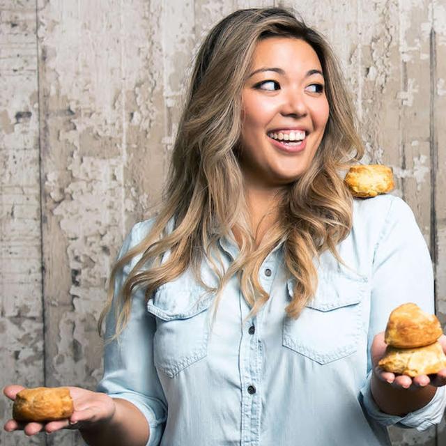 Ayeshah Abuelhiga of Mason Dixie Biscuits - Everyone Needs a Biscuit! - podcast episode cover