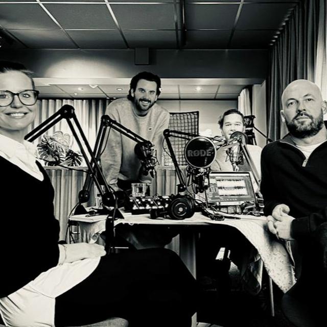 Redaktionspodden: Vi stuvar om inför årsskiftet - podcast episode cover