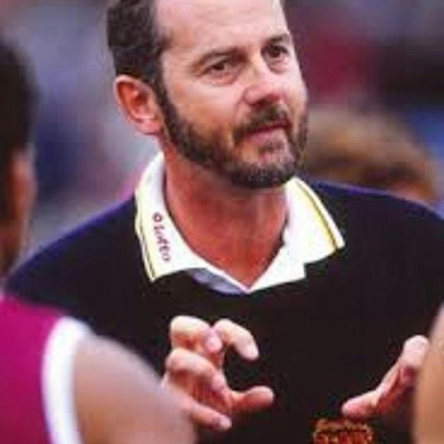 Robert Walls' Football Life - Part 2 - podcast episode cover