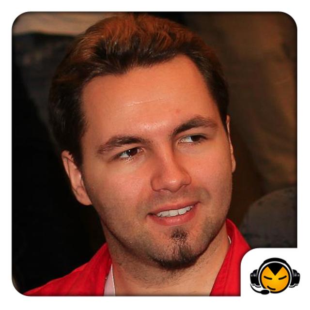 21. Алекс Ничипорчик про работу в Spil Gаmеs и свою студию tinyBuild GAMES - podcast episode cover