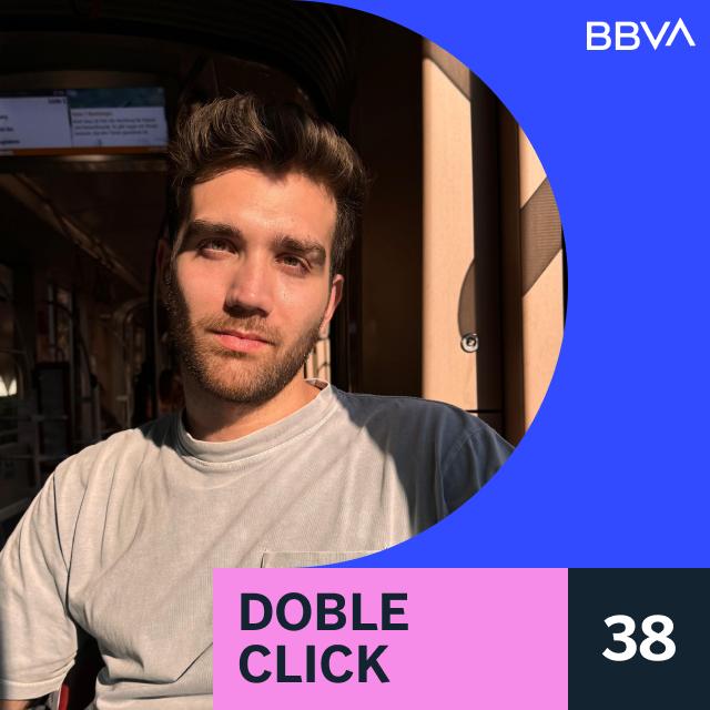 Doble click con Isam Diab: creando puentes con la IA - podcast episode cover