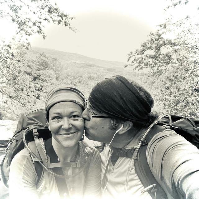 Jamie and Vanessa are 'people collectors' on the Camino - podcast episode cover