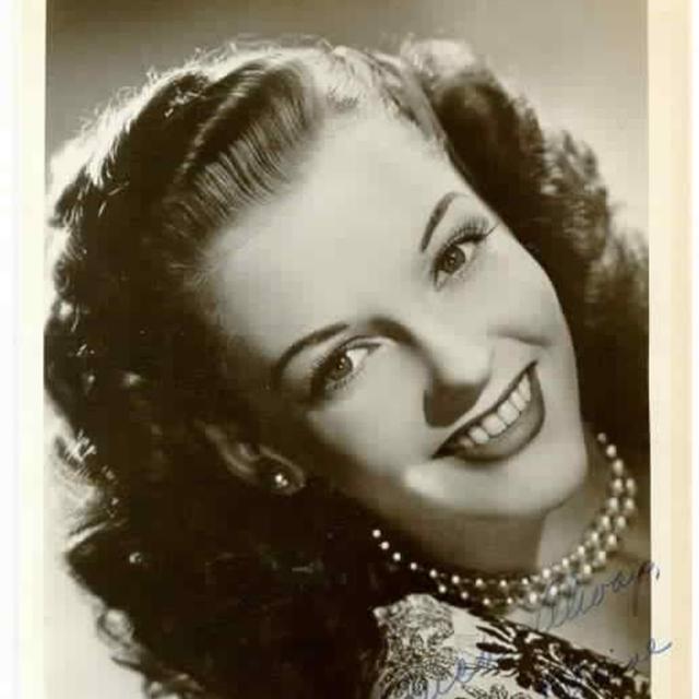 The Big Show Podcast 1951-04-08 (023) Tallulah Bankhead, Fred Allen, Vivian Blaine, Ossie Davis, Jimmy Durante, Rudy Vallee (Mindi) - podcast episode cover