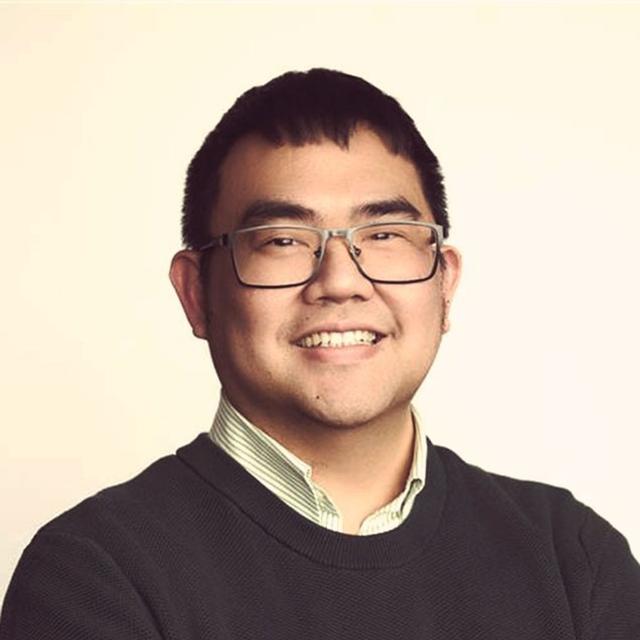 Startup Mindsets with Earl Valencia - podcast episode cover