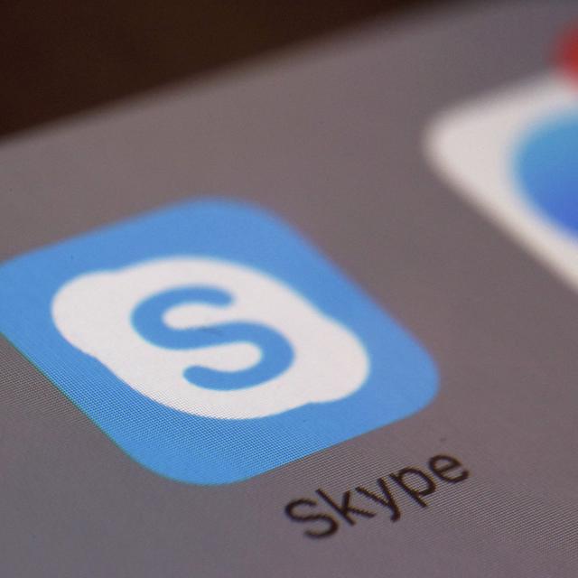 Bytes: Week in Review - RIP Skype - podcast episode cover
