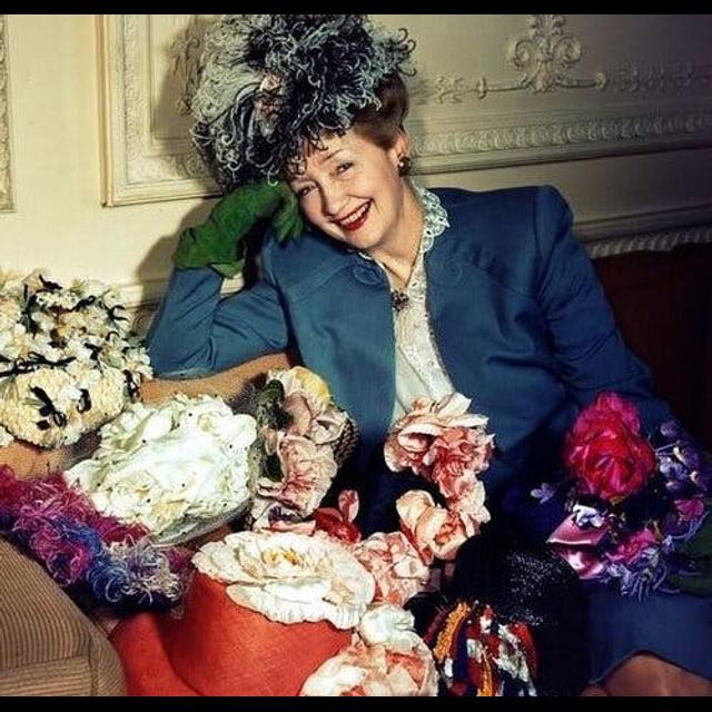 Gossip Girls: Louella Parsons And Hedda Hopper (War! Episode 4) - podcast episode cover