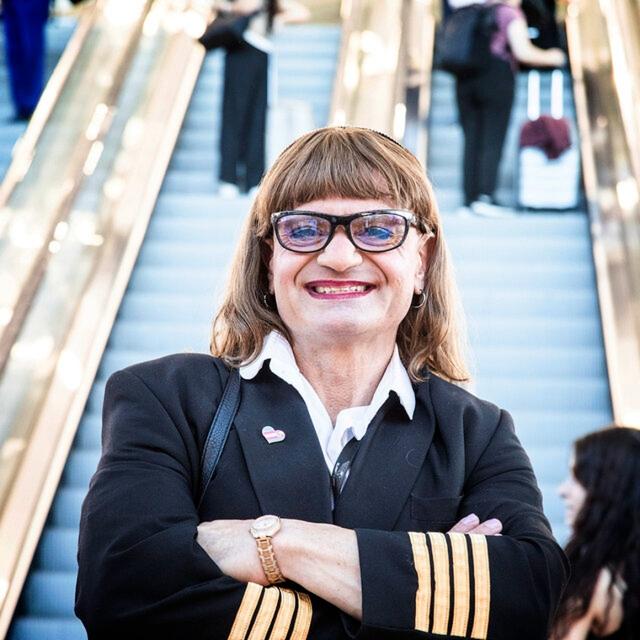"Por qué tanta obsesión con la privatización" Traniela banca a Aerolíneas Argeninas - podcast episode cover