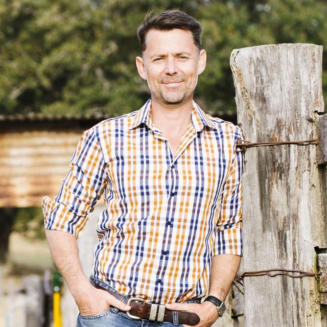 How to avoid the 'Three-Generation-Curse' with Ben Law the Financial Bloke - podcast episode cover