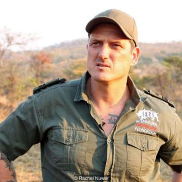 The Evolution of an Environmentalist: From Counterinsurgency to Anti-Poaching: Damien Mander - podcast episode cover