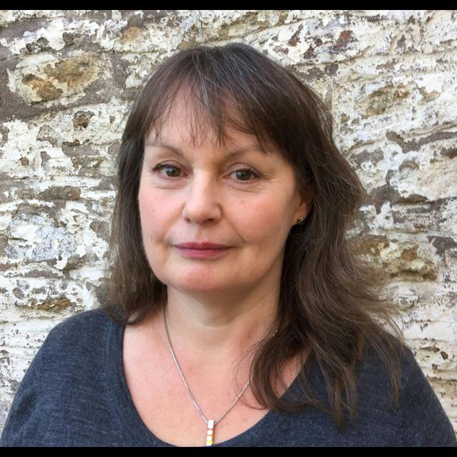 Susannah Walker goes feral, walking The Hard Way - podcast episode cover