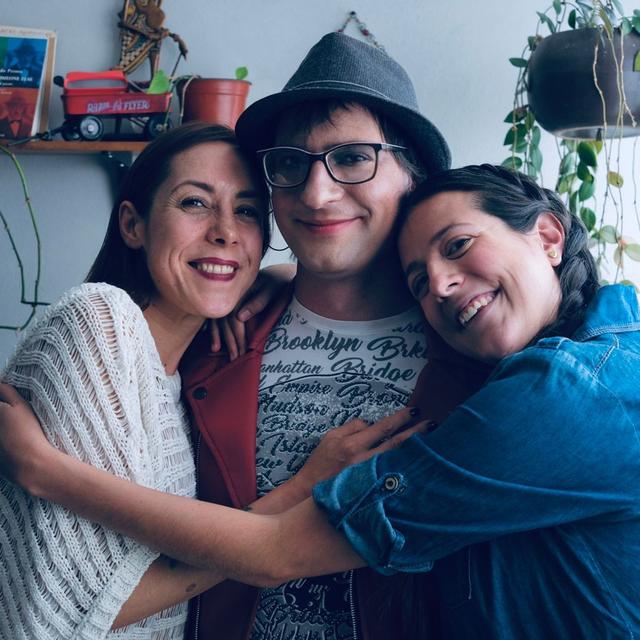 T2. E4. Renaciendo como mujer con Raquel Aedo - podcast episode cover