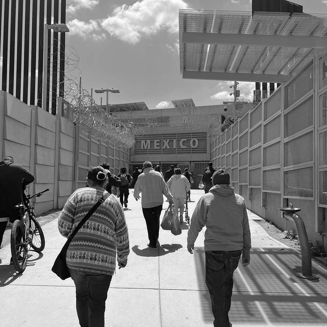 Crossing Borders: Lauren's Unplanned Journey from Cincinnati to Tijuana and Back - podcast episode cover