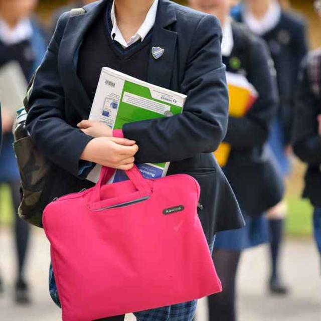 The schools closure crisis hitting London - and the UK - podcast episode cover