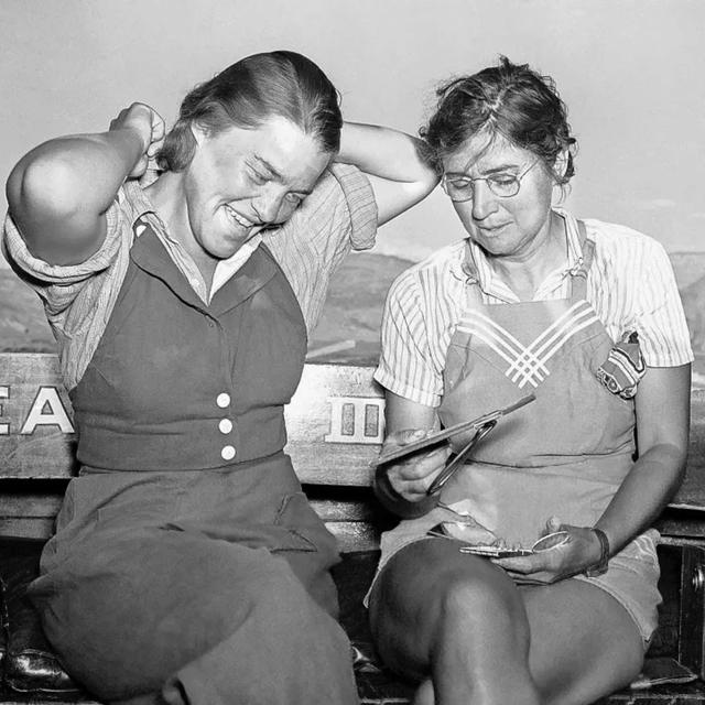 Resilient Female Botanists Challenge the Untamed Colorado River - podcast episode cover