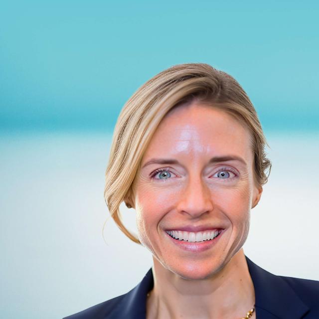 An Unexpected Conversation While Stuck on a Plane – Piper Hendricks - podcast episode cover