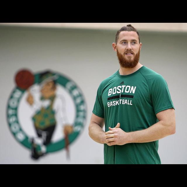 496:  #Celtics 1st Preseason Game, Initial Reactions, Jaylen Dunk-show - podcast episode cover