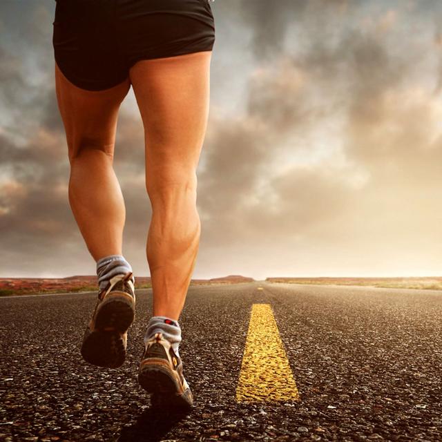 Born to Run Farther with Dr. Irene Davis and Chris McDougall - podcast episode cover