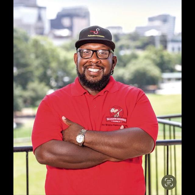 Episode 248 -  Dog Poop Profits with Courtney Ceacal of Palmetto Scoopers - podcast episode cover
