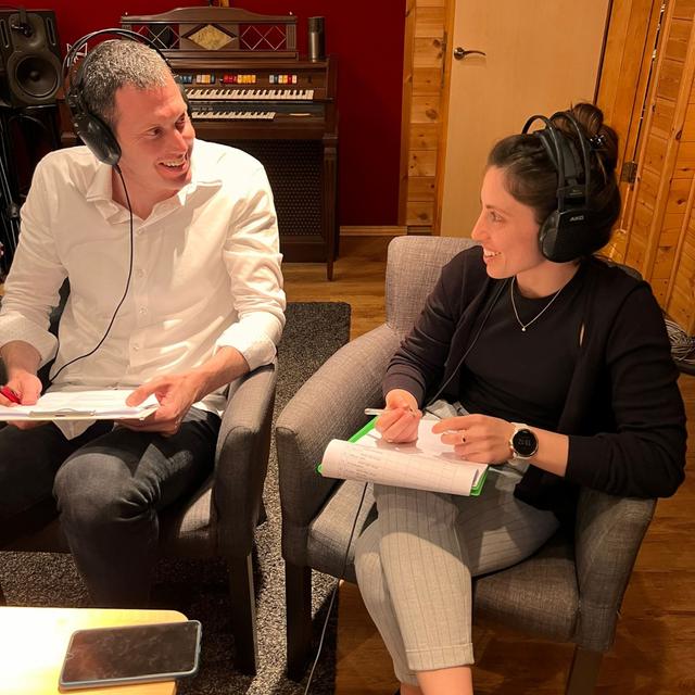 חוגגים מעל 10,000 האזנות, עם פרק המוקדש רק לכם - podcast episode cover
