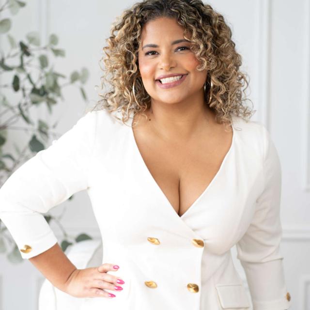 Making Money Moves with Farah Laurent - podcast episode cover