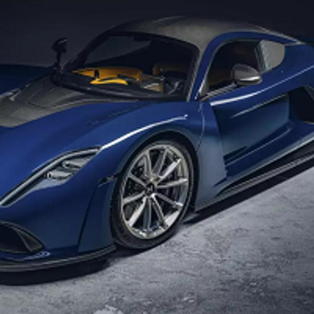 McLaren Rolls Out An Exclusive Collection, Getting Technical About The New Ford Bronco, And A New Challenger Approaches For The Production Car Top Speed Record! - 12-19-2020 - podcast episode cover