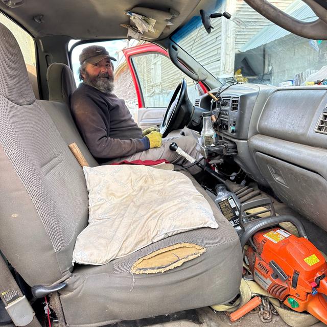 Help Forrest Foster Get a New Old Truck - podcast episode cover