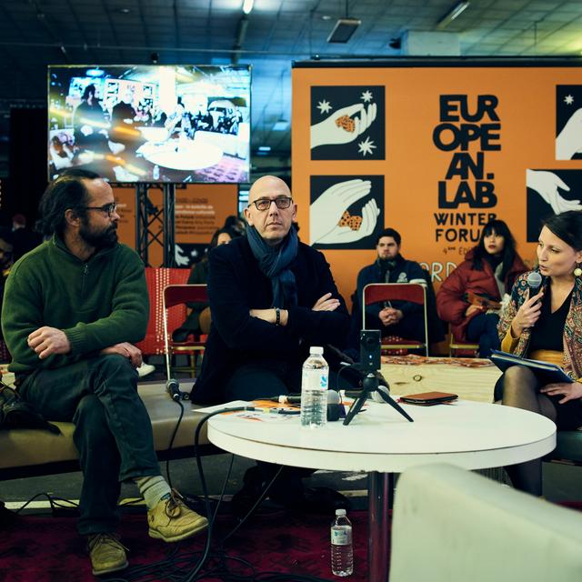Le droit, arme de solidarité massive - podcast episode cover